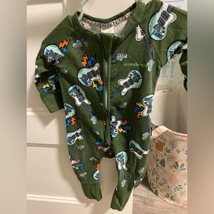 Bonds 0-3 wondersuit